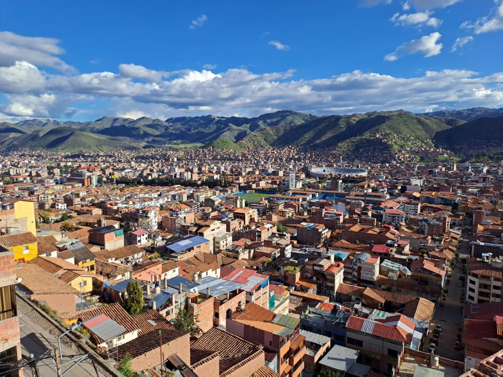 Departamentos Con Increibles Vistas Panoramicas Cerca Al Centro